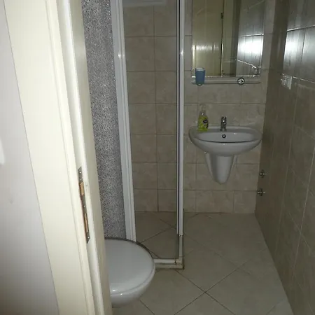 2+1 Deniz Manzarali Havuzlu Apartamento Alanya