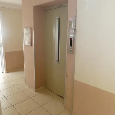Apartamento 2+1 Deniz Manzarali Havuzlu